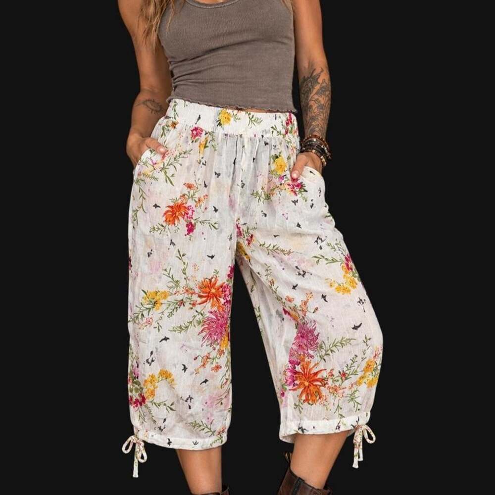 Nwt cotton club boho floral capris